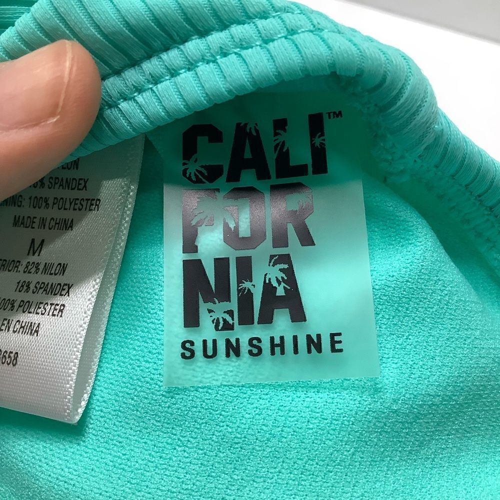 California Sunshine Two Pieces Bathing Suite Aqua Blue Size Medium - Picture 9 of 9